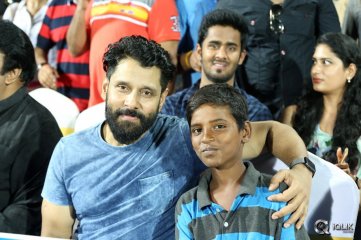 Celebs at Nadigar Sangam Lebaras Natchathira Cricket Match